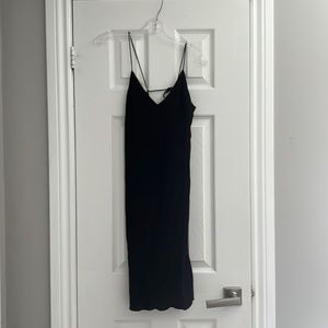 ARITZIA LITTLE BLACK DRESS